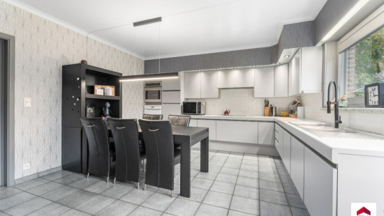 't Hoge - 9 - - 8700