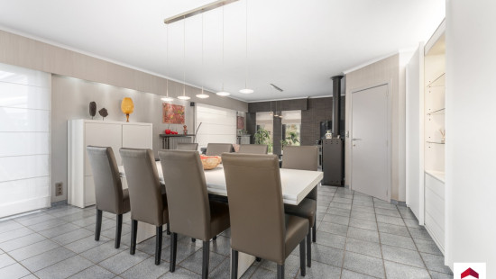 't Hoge - 9 - - 8700