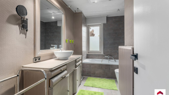 't Hoge - 9 - - 8700