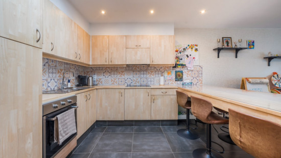 Heistraat - 142 - - 9100