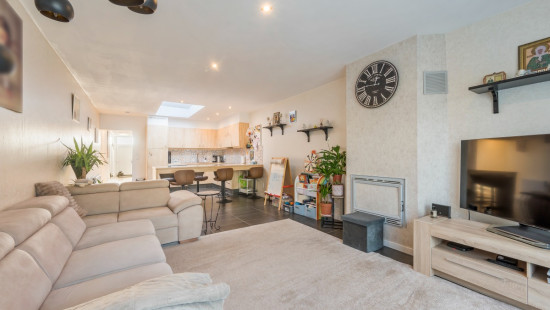 Heistraat - 142 - - 9100