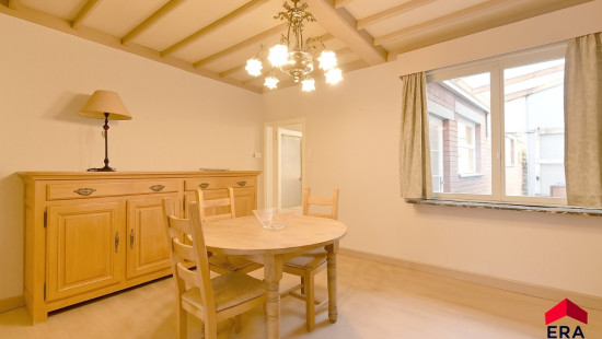 Stationsplein - 2 - - 9940