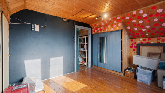 Staakstraat - 21 - - 9960