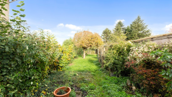 Staakstraat - 21 - - 9960