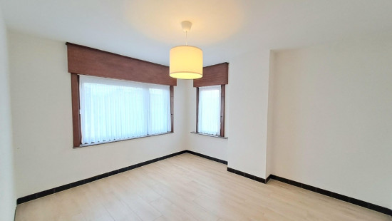 Blauwhuisstraat - 1 - - 8531