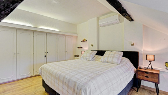 Hellekens - 8 - - 3390