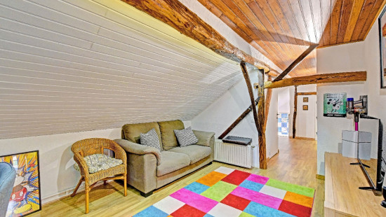 Hellekens - 8 - - 3390