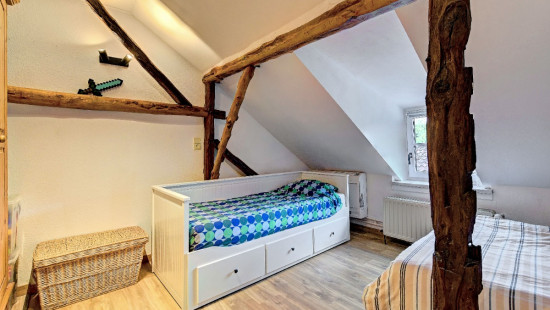 Hellekens - 8 - - 3390