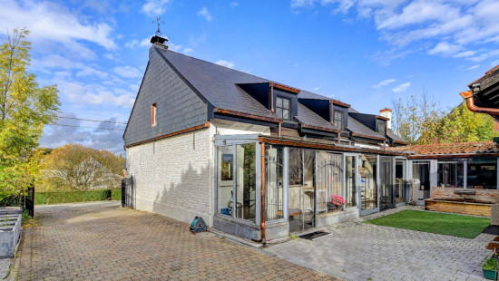 Hellekens - 8 - - 3390