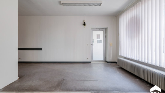 Broesveldstraat - 7 - bus 1 - 3910