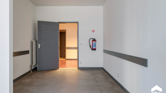 Broesveldstraat - 7 - bus 1 - 3910