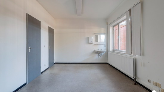 Broesveldstraat - 7 - bus 1 - 3910