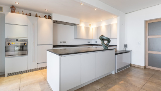 Zeedijk - 93 0302 - Ambassade - 8620