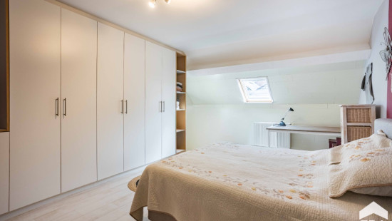 Dokter Jozef Kluyskensstraat - 36 - - 9300