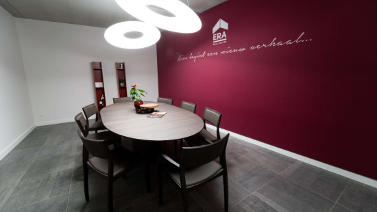 Markt - 70 - 1 - 2400