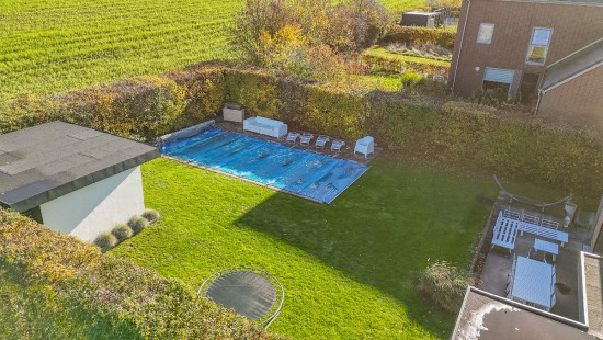 Rue Rochamps - 8 - - 4540