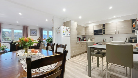 Avenue des Bergers - 74 - - 6941