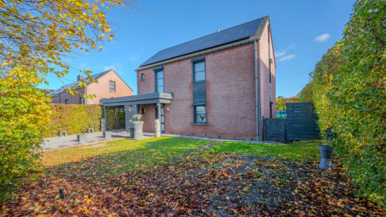 Rue Rochamps - 8 - - 4540