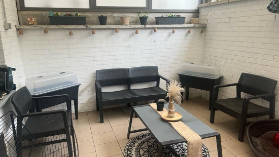 Rue du Centre - 34 - - 4420