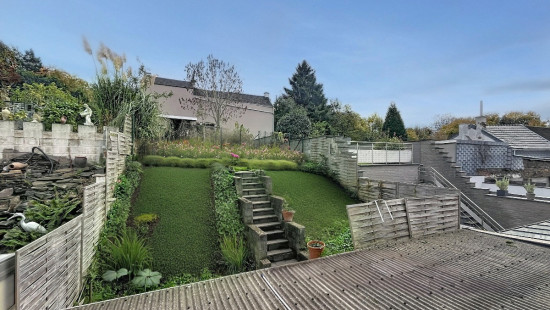 Rue du Centre - 34 - - 4420