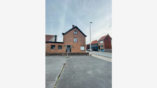 Menenstraat - 210 - - 8560