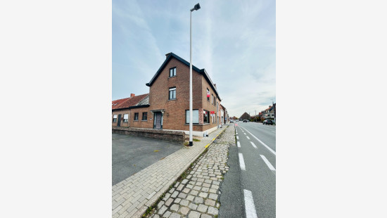 Menenstraat - 210 - - 8560