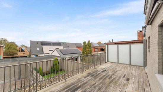 Hoogstraat - 5 bus 4 - - 9960