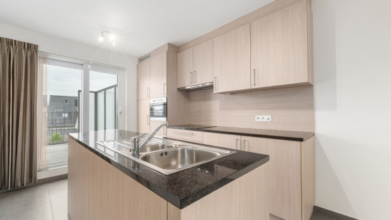 Hoogstraat - 5 bus 4 - - 9960