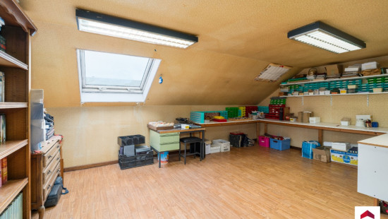 Museumstraat - 28 - - 9881