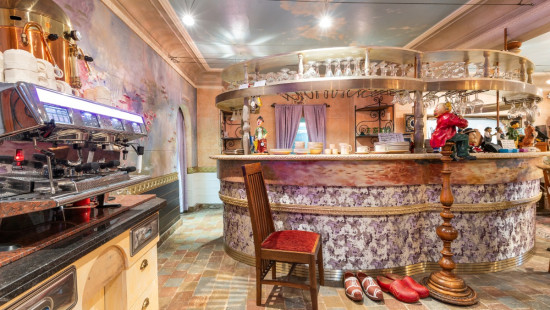 Zeedijk - 2 - - 8380