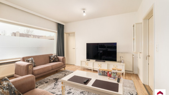 Museumstraat - 28 - - 9881