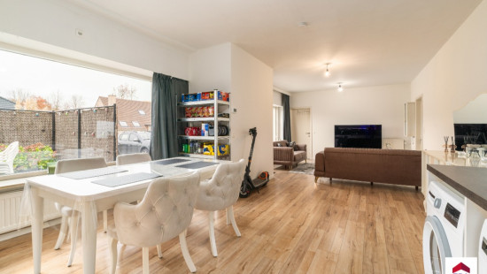 Museumstraat - 28 - - 9881