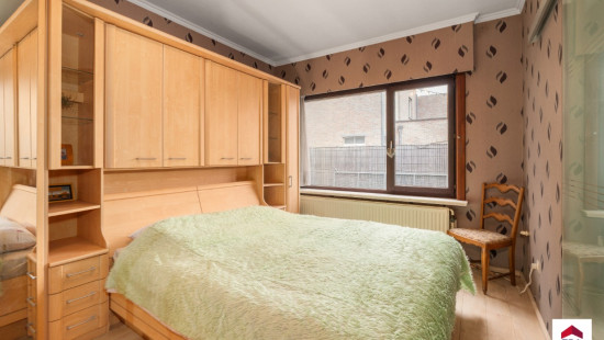 Museumstraat - 28 - - 9881