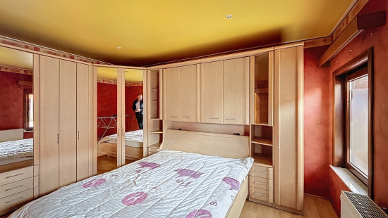 Rue Arthur Descamps - 77 - - 7340