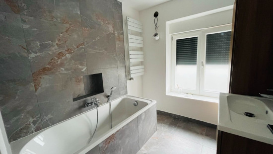 Menenstraat - 355 - - 8940