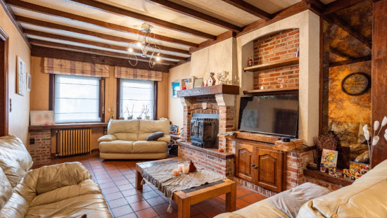 Zwevegemsestraat - 106 - - 8530