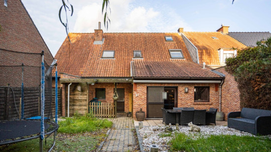 Zwevegemsestraat - 106 - - 8530