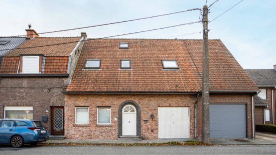 Zwevegemsestraat - 106 - - 8530