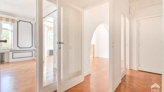 Avenue Louise - 94C - - 1050