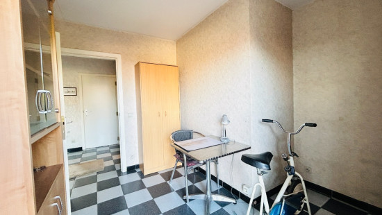 Lauweplaats - 16 - 0202 - 8930