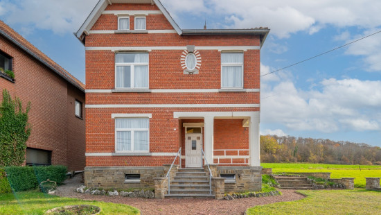 Rue Célestin Hastir - 84 - - 5150