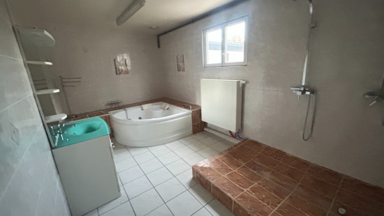 Meensesteenweg - 118 - - 8890