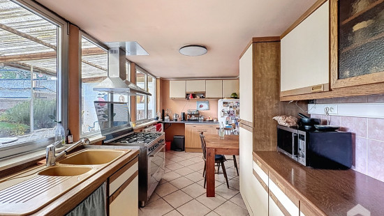 Rue de la Justice - 24 - - 7190