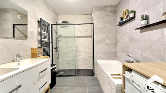 Rue de Bonne - 93 - 7 - 1080