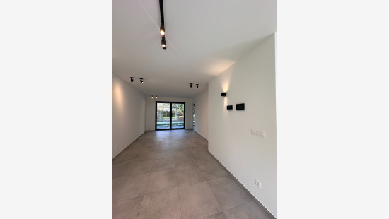 Hoevenstraat - 6 - D - 3920