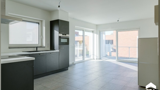 Busweg - 4 - 21 - 3600