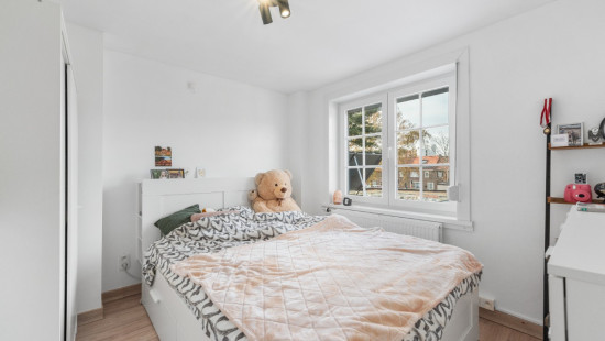 Oud Strijdersplein - 1 - - 9200