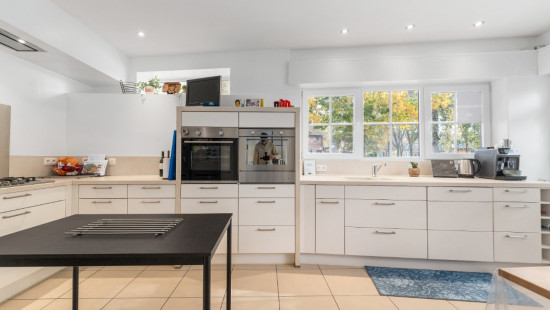 Oud Strijdersplein - 1 - - 9200