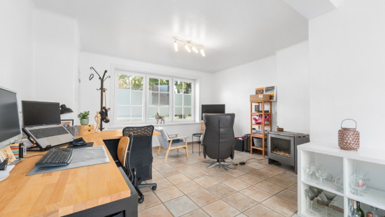 Oud Strijdersplein - 1 - - 9200