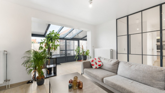 Oud Strijdersplein - 1 - - 9200